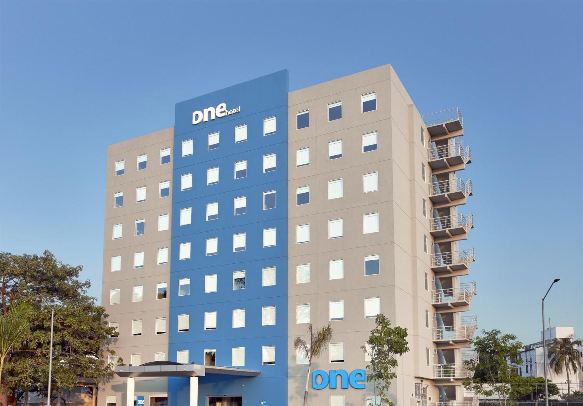 فندق One Acapulco Diamante المظهر الخارجي الصورة